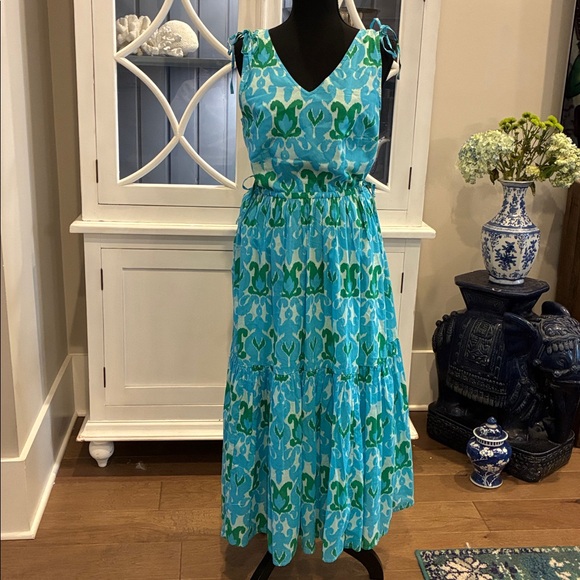 Talbot Petite Ikat Medallion Tiered Maxi Dress - Picture 4 of 14